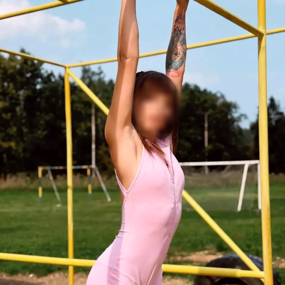 Aya, 24 anni