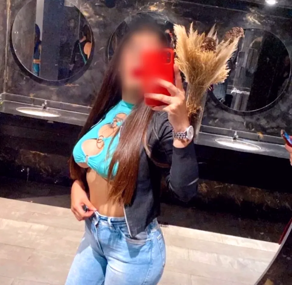 Carlotta, 35 anni